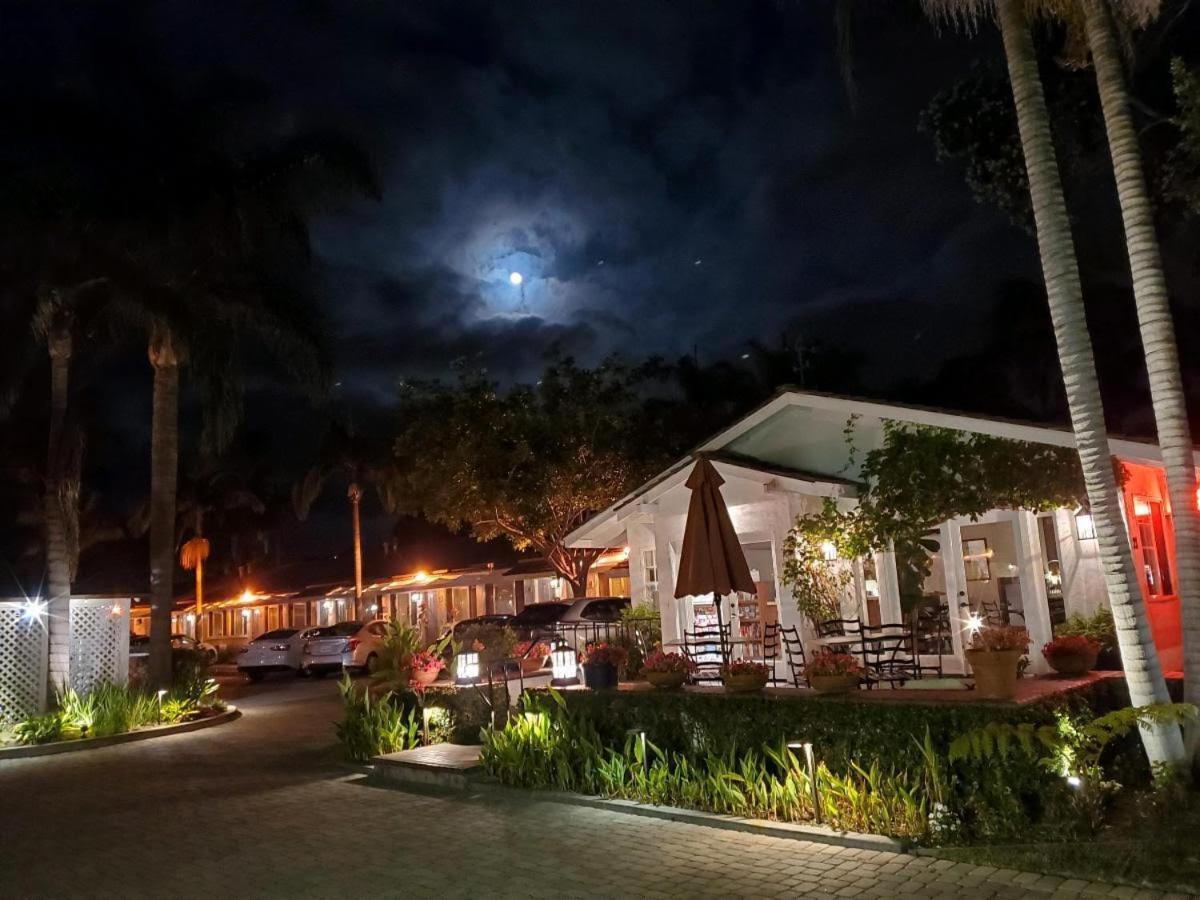 Marina Beach Motel Santa Barbara Ngoại thất bức ảnh